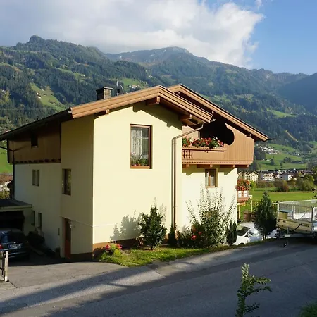 Haus Dornauer Apartment *
