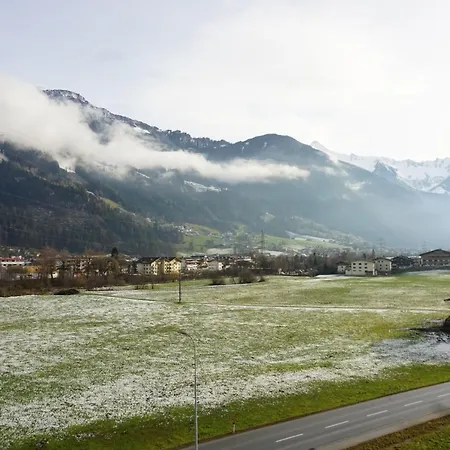 Haus Dornauer * ヒパッハ